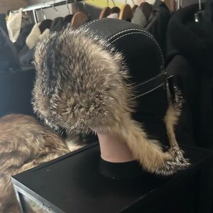 Arctic Explorer: Fox Fur-Lined Leather Aviator Hat